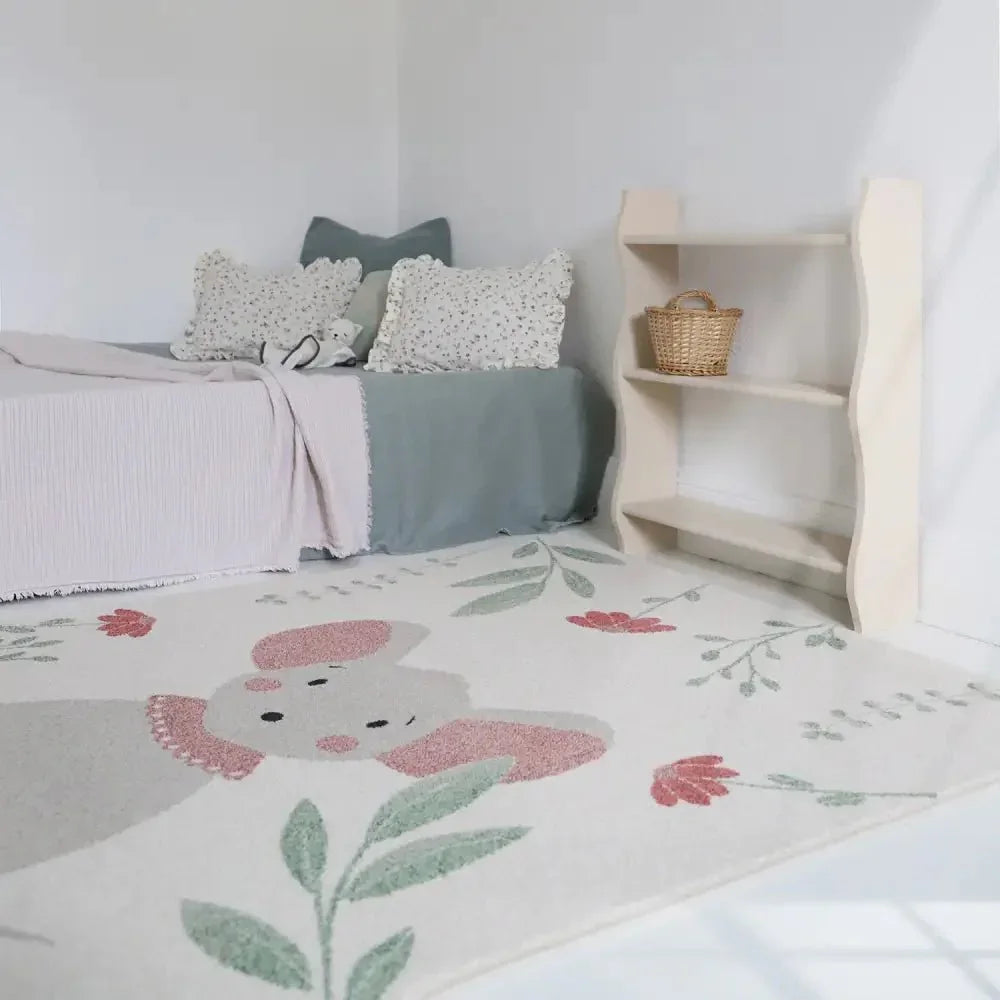 Soft and durable children's rug | 120x170 cm