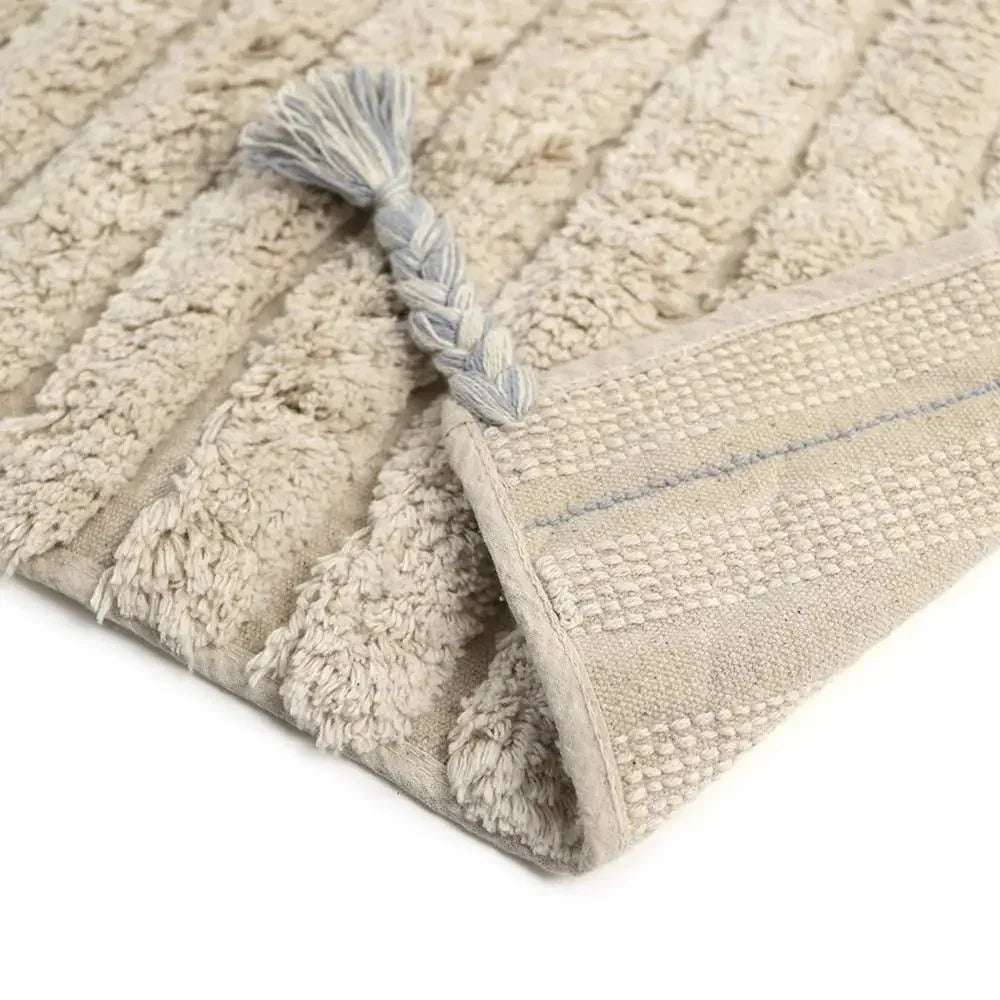 Washable and soft cotton children's rug with striped design