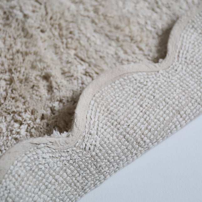 Alfombra infantil ovalada MARISA color crudo con borde en ondas 100x150cmCotonHome & Garden > Decor > Rugs