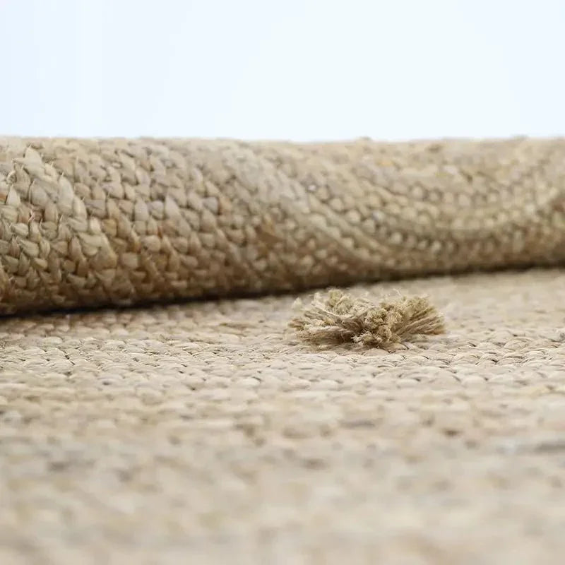 Jute Rug with Pom Poms 140cm | Natural and Modern