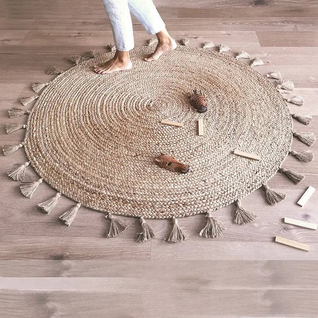 Alfombra infantil con pompones ELSEJuteHome & Garden > Decor > Rugs