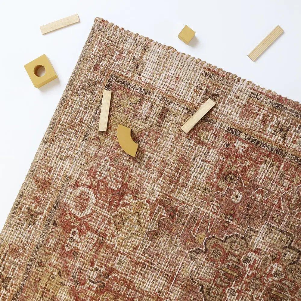 Handwoven jute and cotton rug | Persian motif