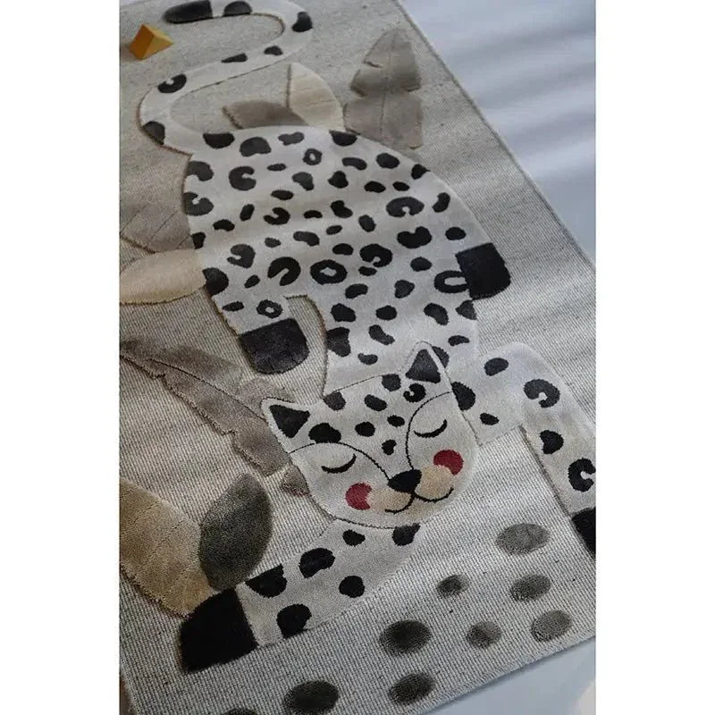 Children's jaguar wool rug | beige 80x125 cm