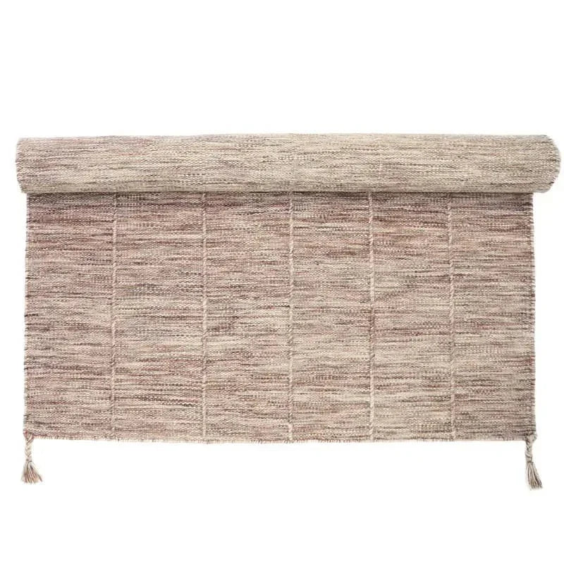 Hand-woven wool rug | contemporary design