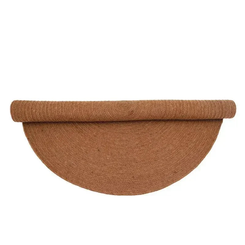 Round rug made of natural wool, handmade in India | understated design