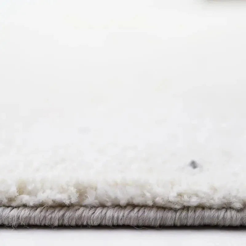 Recycled polypropylene rug for the home | Woolly feel