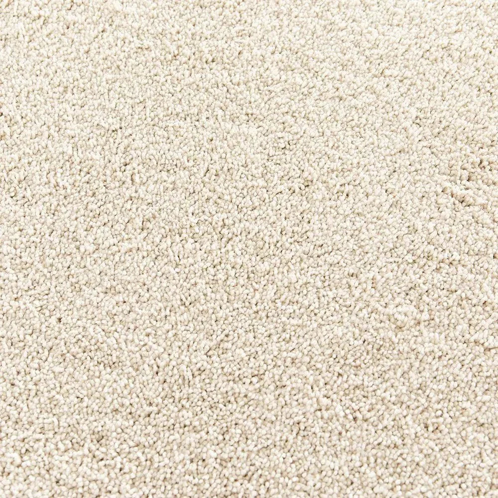 alfombra lavable en máquina color crema con pelo corto