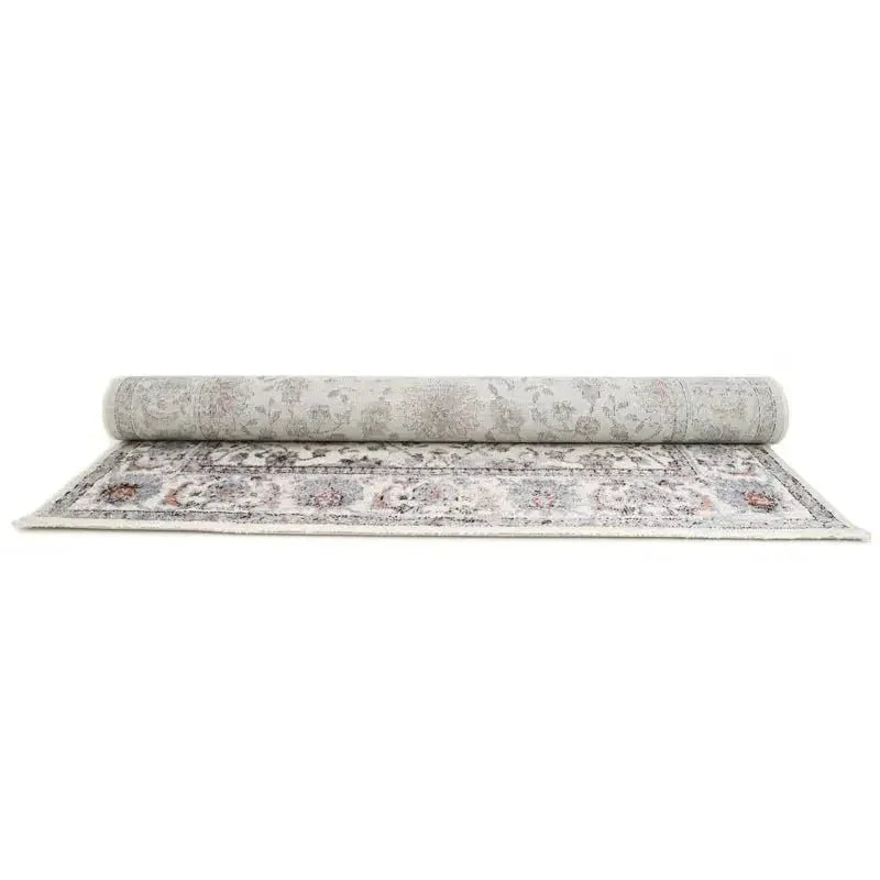 Nãri L Persian style rug | Hand-knotted in wool