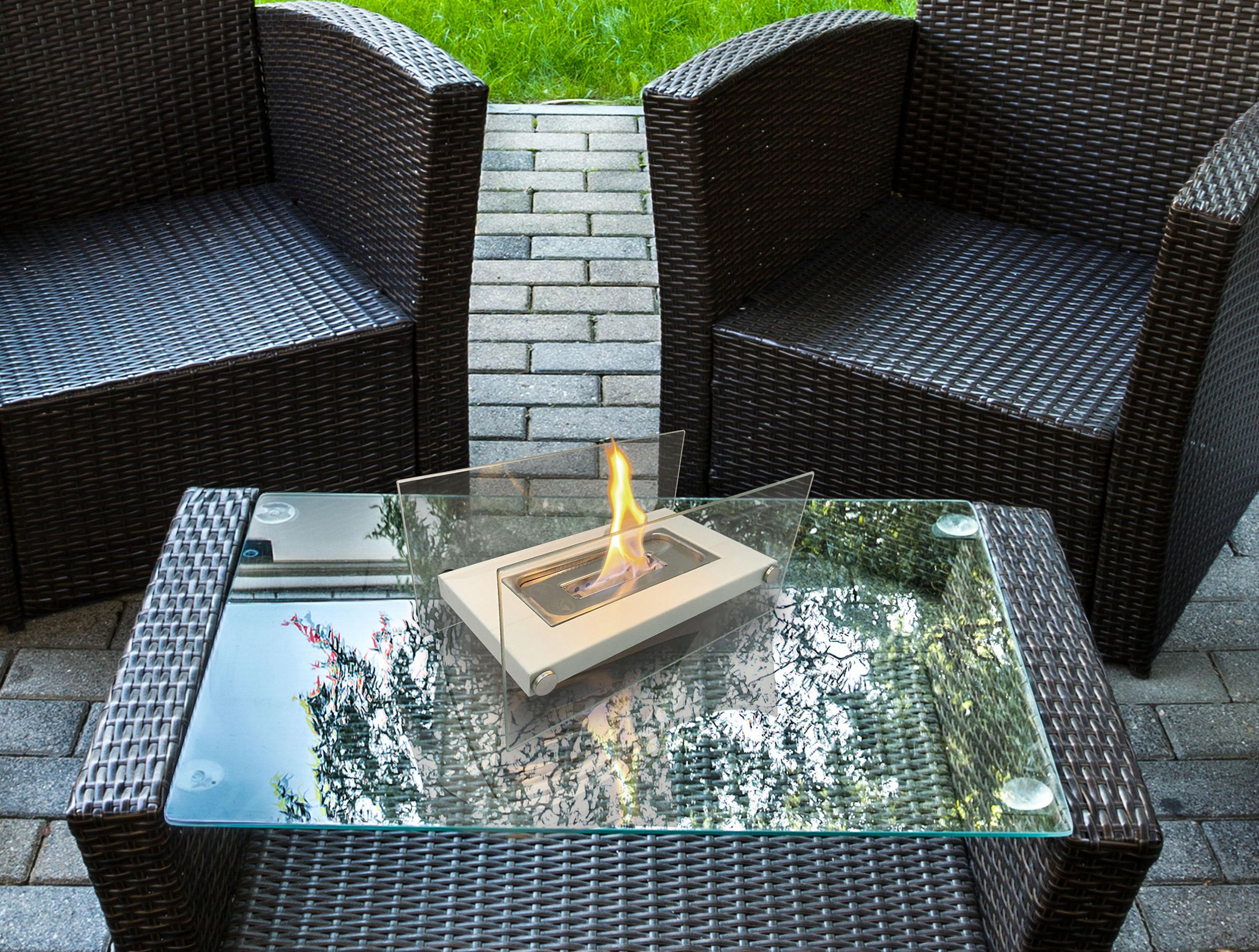 Tabletop ethanol fireplace in white metal