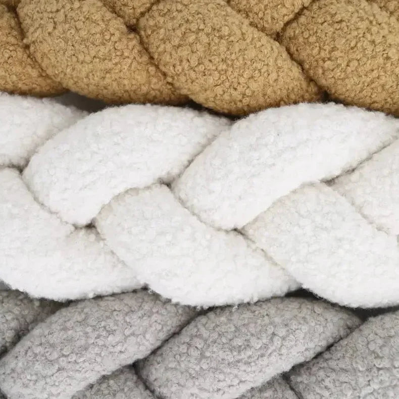 Crib bumper braid, 200 cm, looped | Soft and safe