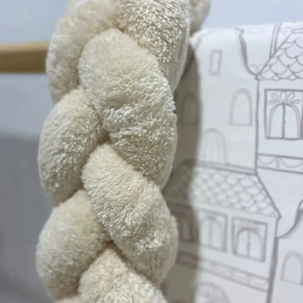 Teddy Bear Crib Bumper Braid 210cm | Baby Safety