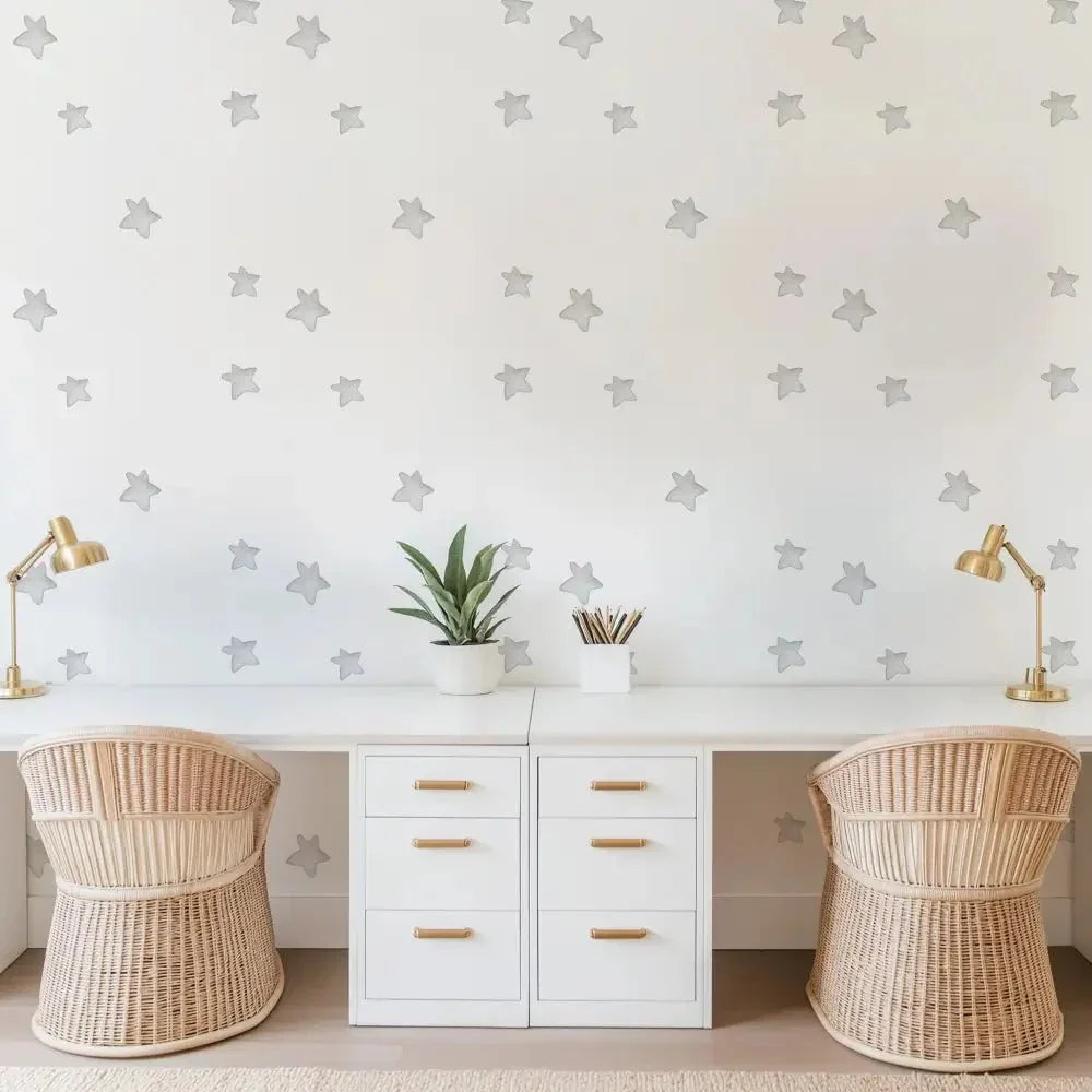 Papel pintado infantil con estrellas en acuarela | gris