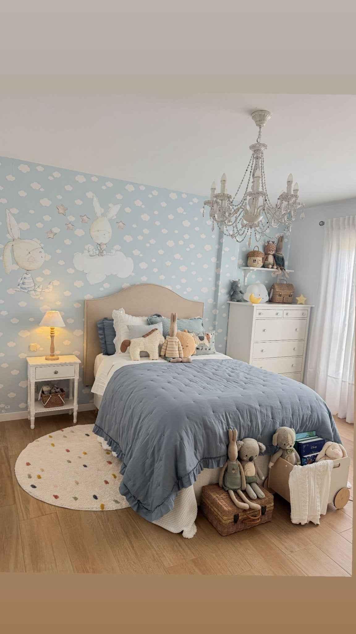 Children's decorative vinyl with hand-drawn drawings | for children