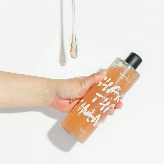 Gel de baño sostenible con 4 sobres y envases reutilizables