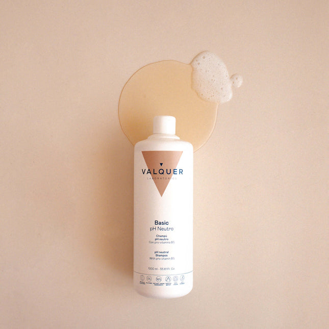 Champú pH neutro con panthenol y ingredientes naturales